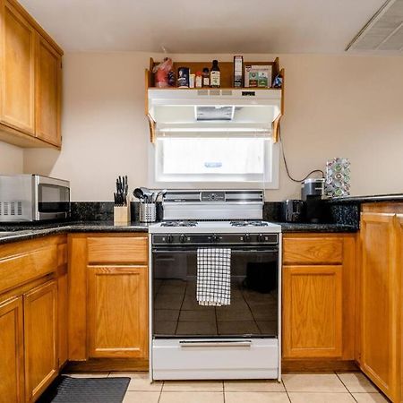 *2Bdr Victorian Home Away From Home - *Central Loc 새크라멘토 외부 사진