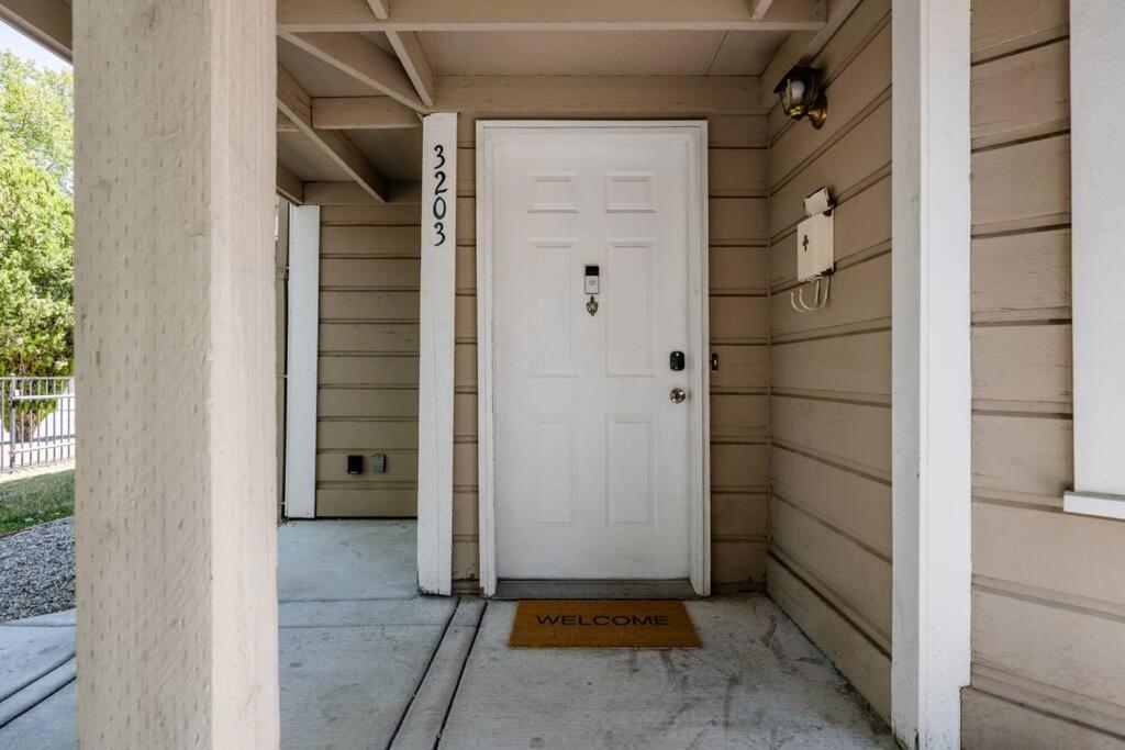 *2Bdr Victorian Home Away From Home - *Central Loc 새크라멘토 외부 사진